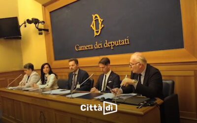 Rinnovabili in Italia, la burocrazia frena l’energia pulita – Città dì